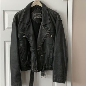 Guess vintage men’s black leather jacket in large.